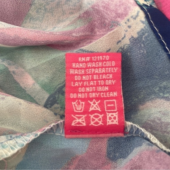 Flying Tomato Women Top Close To Me Floral Smocked Sweetheart Neckline Sz. L - Picture 11 of 11